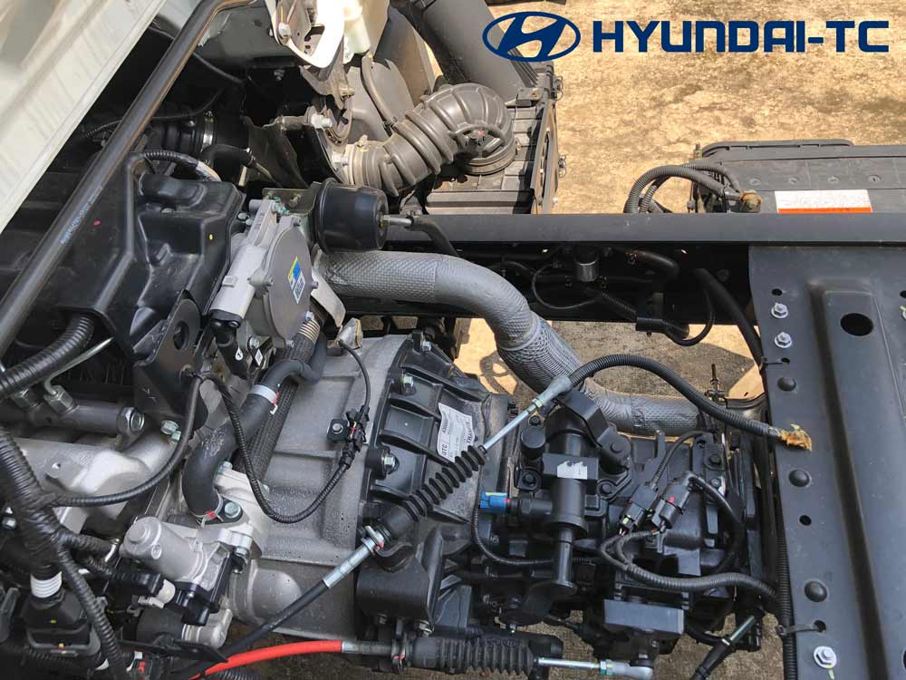 So sánh xe đông lạnh 7 tấn Hyundai Mighty Ex8 GTL và Ex8L