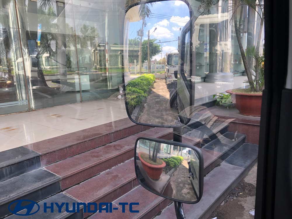 So sánh xe đông lạnh 7 tấn Hyundai Mighty Ex8 GTL và Ex8L