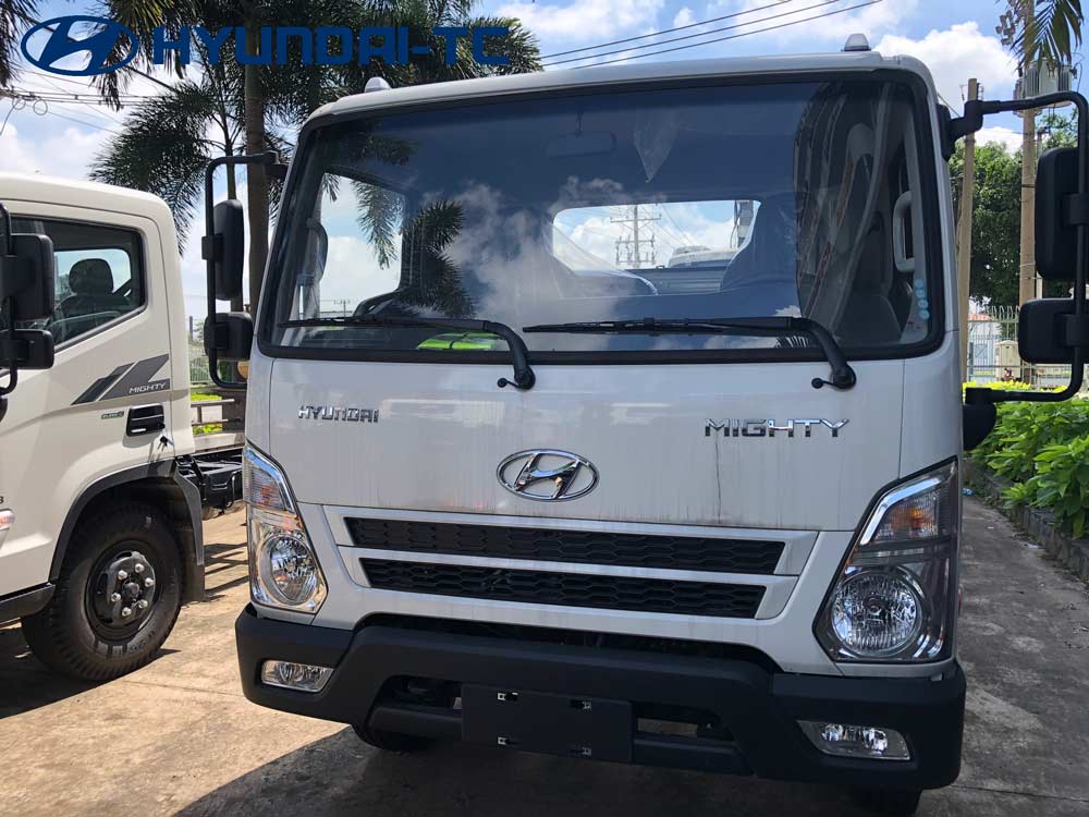 So sánh xe đông lạnh 7 tấn Hyundai Mighty Ex8 GTL và Ex8L