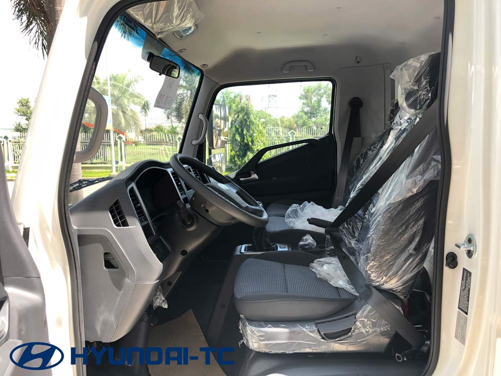 So sánh xe đông lạnh 7 tấn Hyundai Mighty Ex8 GTL và Ex8L