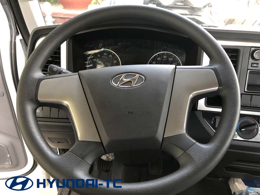 So sánh xe đông lạnh 7 tấn Hyundai Mighty Ex8 GTL và Ex8L