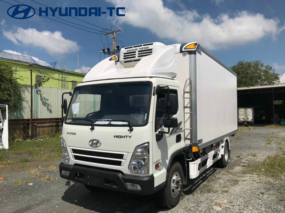 So sánh xe đông lạnh 7 tấn Hyundai Mighty Ex8 GTL và Ex8L