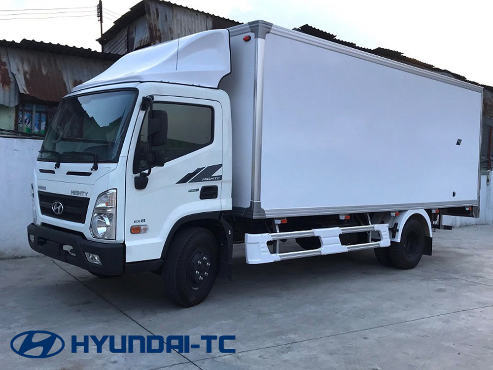 So sánh xe đông lạnh 7 tấn Hyundai Mighty Ex8 GTL và Ex8L