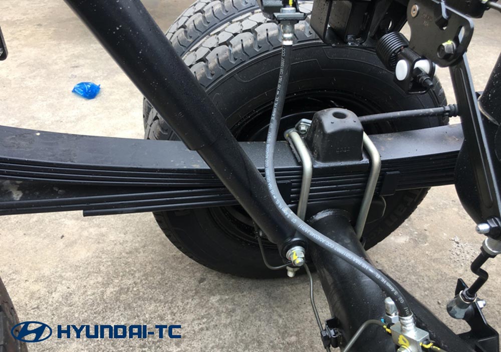 nhip_giam_chan_xe_h150_thung_dong lanh