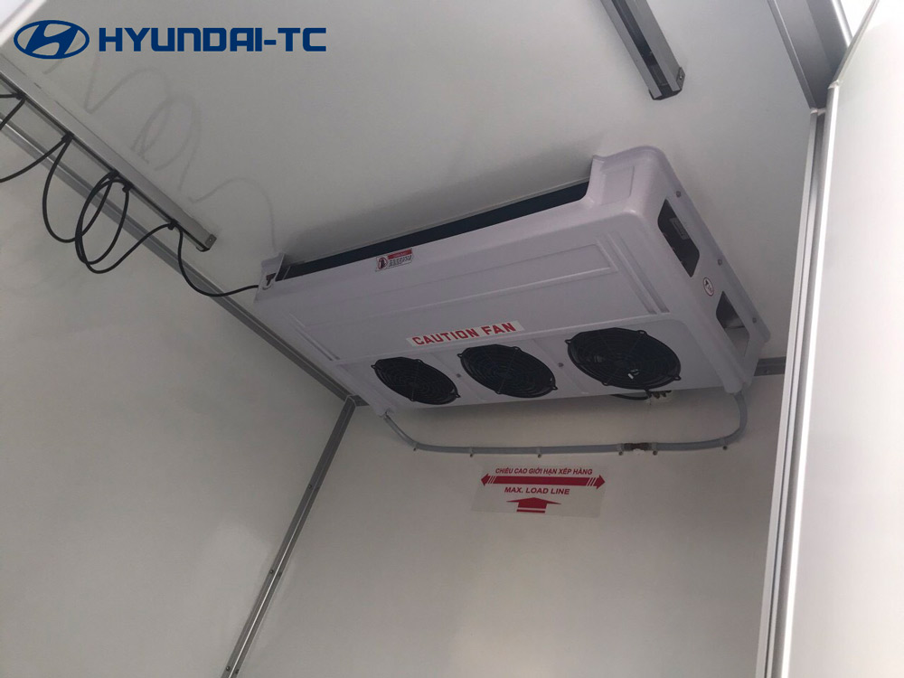 Xe tải đông lạnh 3.5 tấn Hyundai Mighty 75S