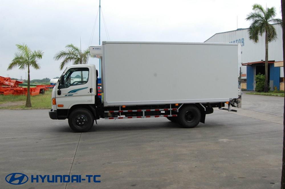 Xe tải đông lạnh 3.5 tấn Hyundai Mighty 75S