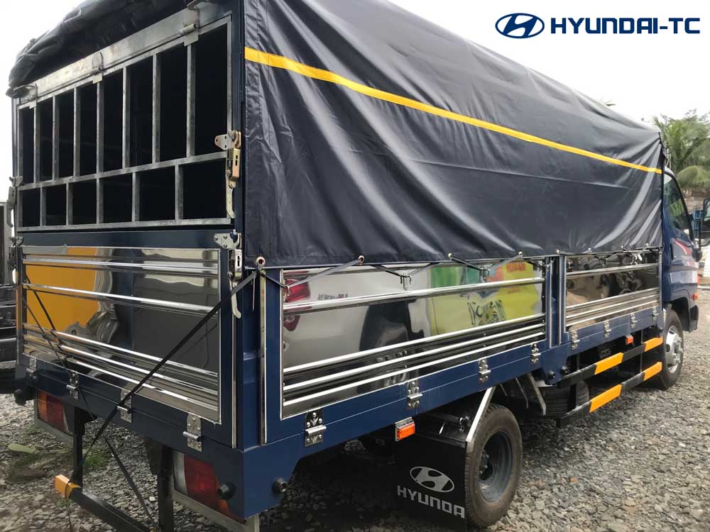 phia_sau_thung_mui_bat_xe_n250sl