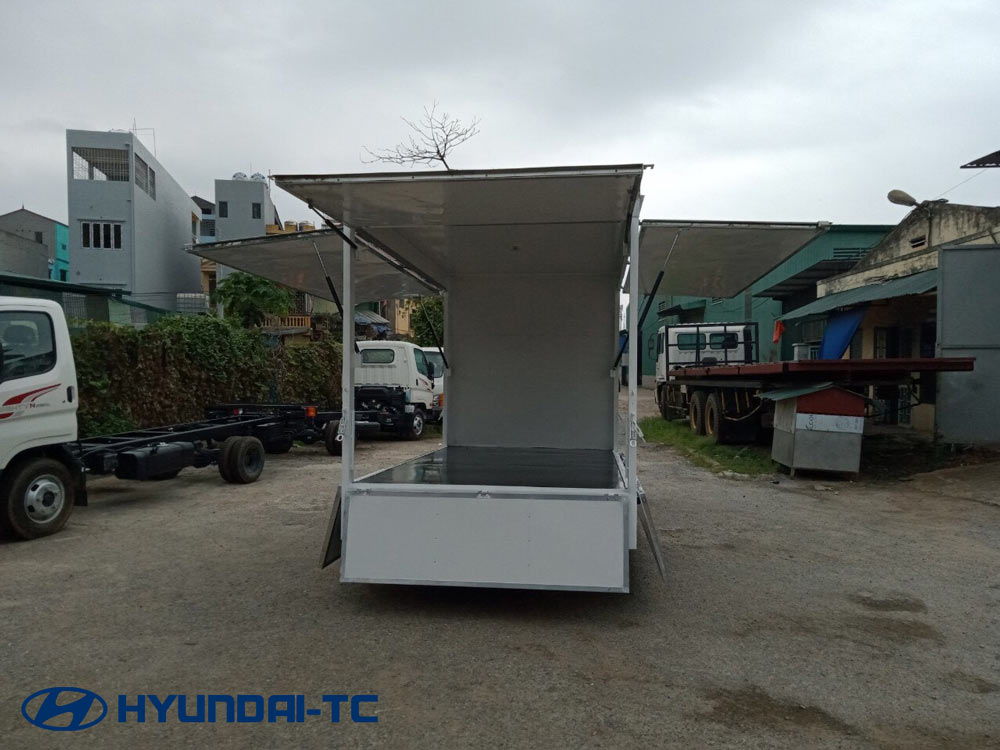 Xe tải thùng cánh dơi 1.5 tấn Hyundai Porter H150