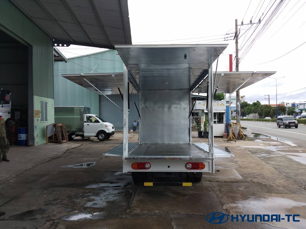 Xe tải thùng cánh dơi 1.5 tấn Hyundai Porter H150